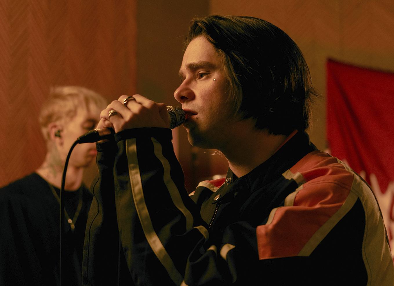 «Яндекс Музыка» запустила YouTube-шоу с артистами «Утро в городе»