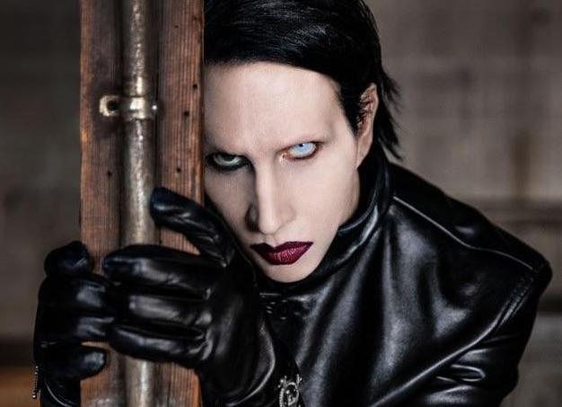 Большинство пожилых людей регулярно сталкивается с атаками мошенников